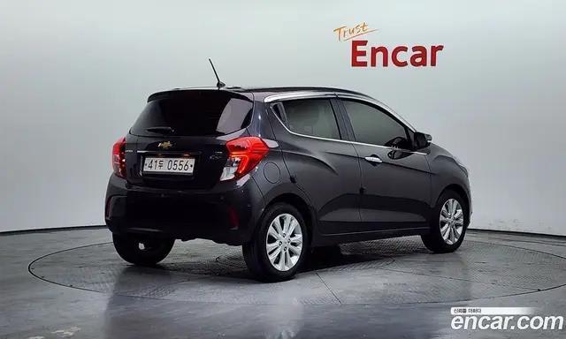 Chevrolet Spark 2015 1.0 автомат (гидро), миниатюра 2