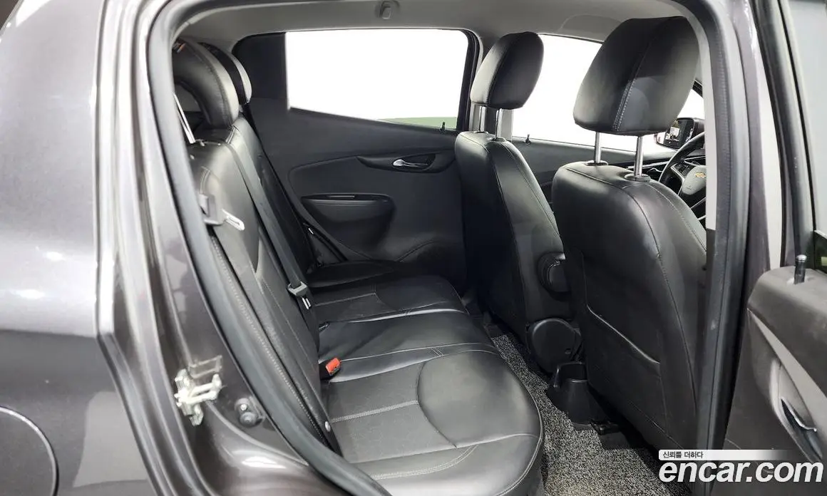 Chevrolet Spark 2015 1.0 автомат (гидро), фото 17