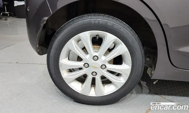 Chevrolet Spark 2015 1.0 автомат (гидро), миниатюра 5