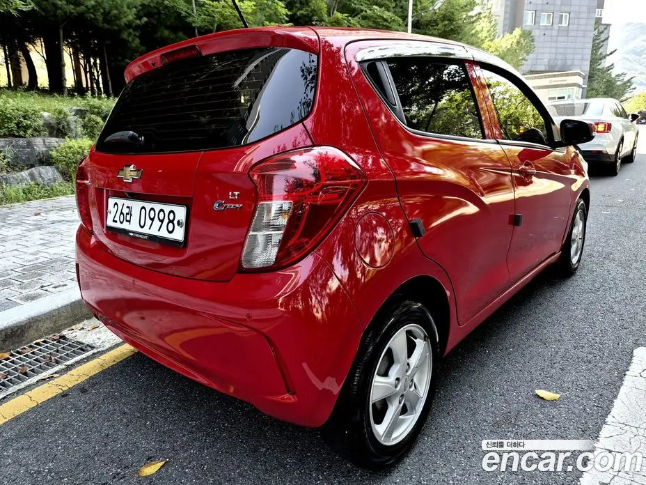 Chevrolet Spark 2015 1.0 автомат (гидро), фото 4