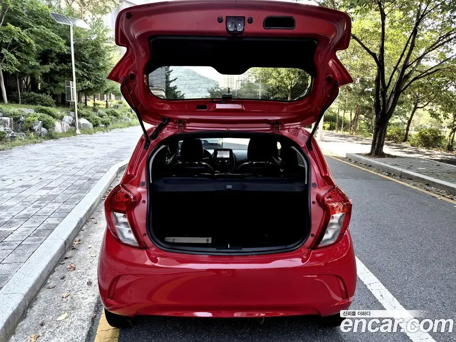 Chevrolet Spark 2015 1.0 автомат (гидро), фото 9