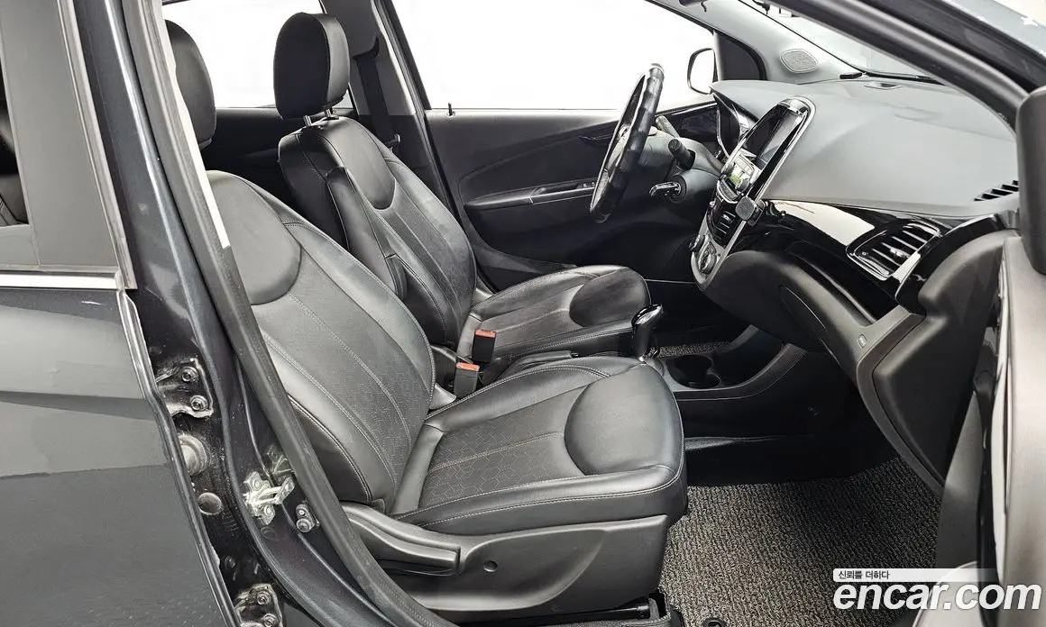 Chevrolet Spark 2017 1.0 автомат (гидро), фото 16