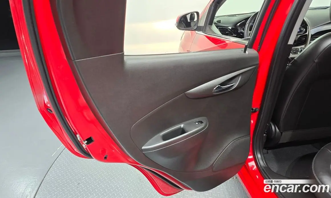 Chevrolet Spark 2017 1.0 автомат (гидро), фото 15 Chevrolet Spark 2017 1.0 автомат (гидро), фото 15