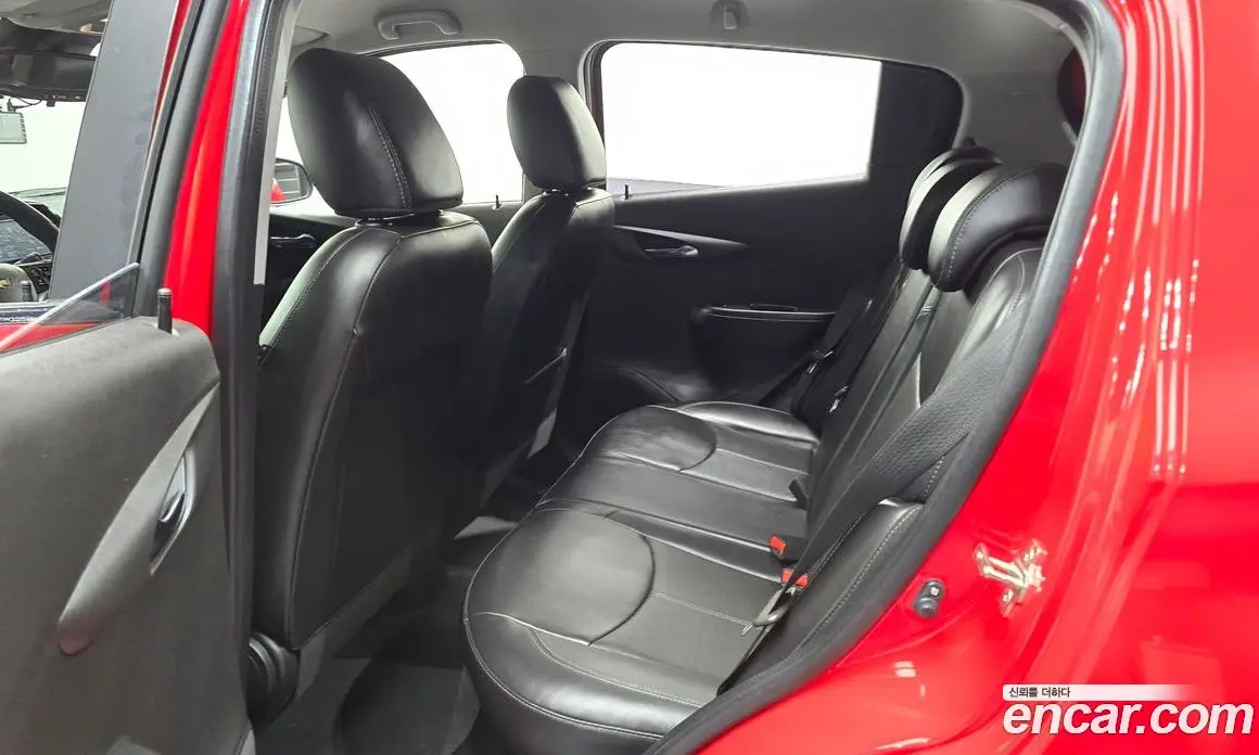 Chevrolet Spark 2017 1.0 автомат (гидро), фото 18 Chevrolet Spark 2017 1.0 автомат (гидро), фото 18