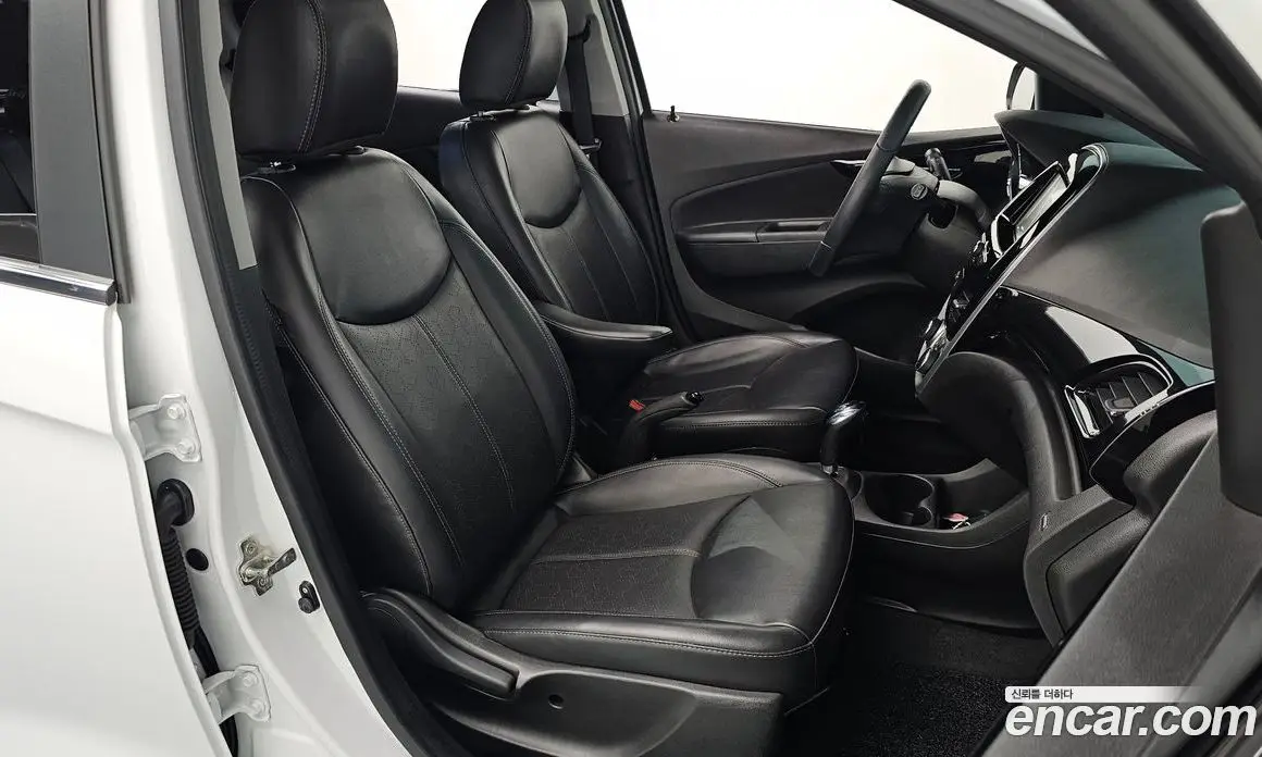 Chevrolet Spark 2018 1.0 автомат (гидро), фото 15 Chevrolet Spark 2018 1.0 автомат (гидро), фото 15