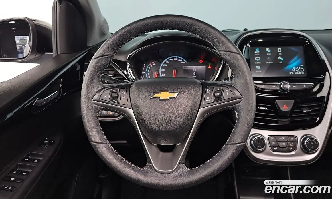 Chevrolet Spark 2018 1.0 автомат (гидро), фото 18 Chevrolet Spark 2018 1.0 автомат (гидро), фото 18