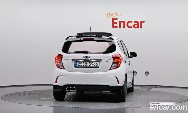 Chevrolet Spark 2018 1.0 автомат (гидро), миниатюра 3 Chevrolet Spark 2018 1.0 автомат (гидро), миниатюра 3