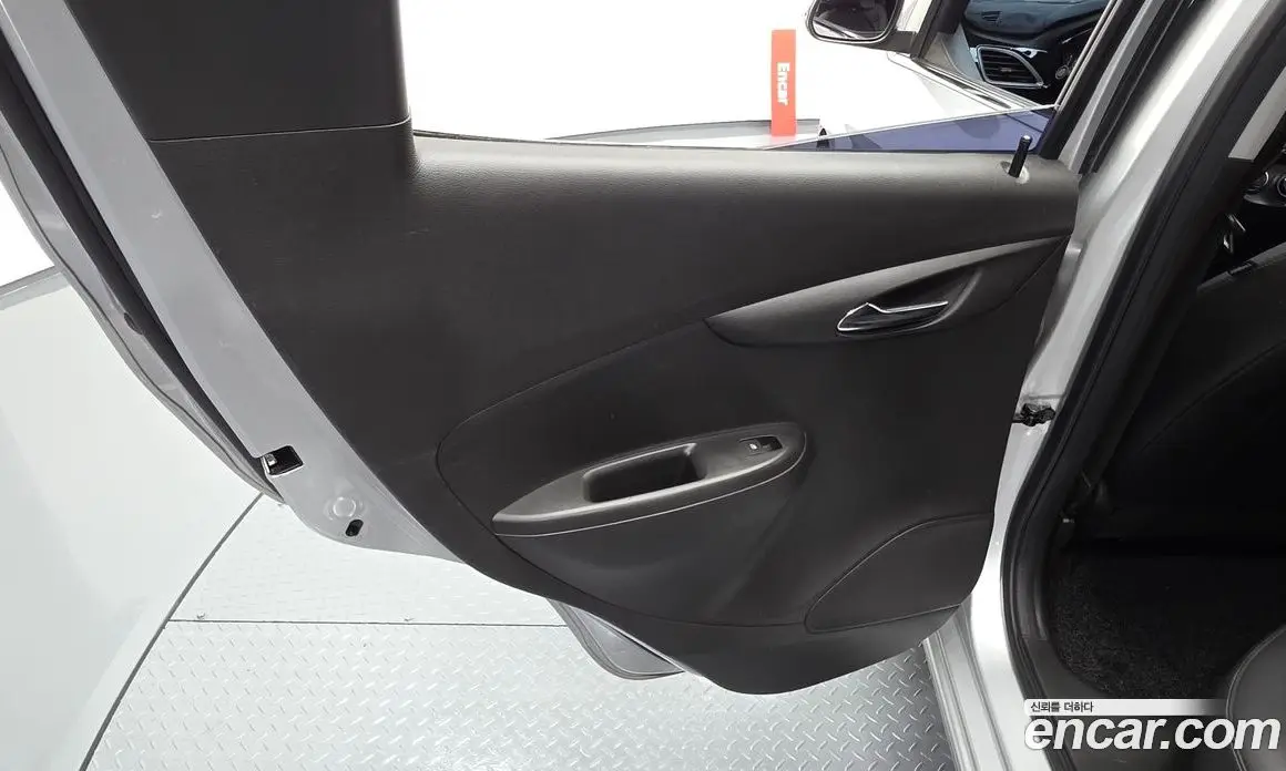 Chevrolet Spark 2019 1.0 автомат (гидро), фото 15 Chevrolet Spark 2019 1.0 автомат (гидро), фото 15