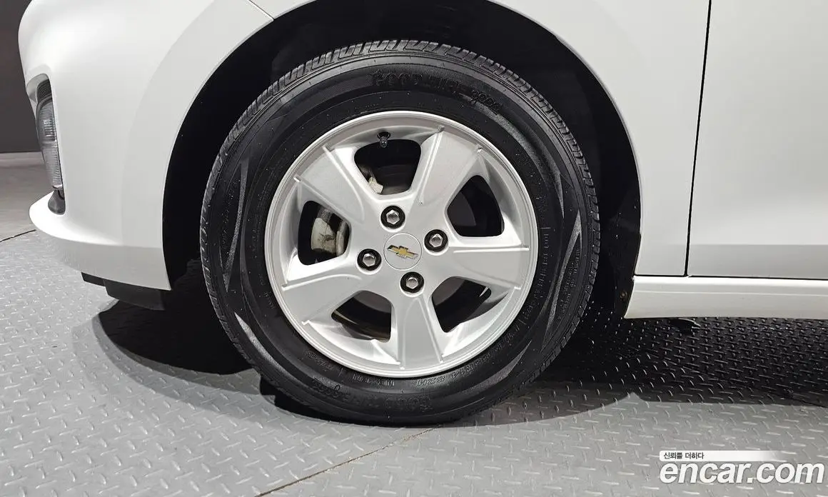 Chevrolet Spark 2019 1.0 автомат (гидро), фото 5