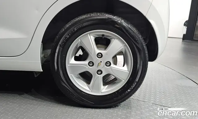 Chevrolet Spark 2019 1.0 автомат (гидро), миниатюра 7