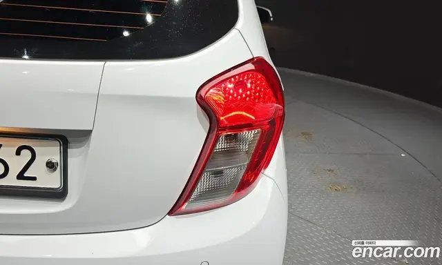 Chevrolet Spark 2019 1.0 автомат (гидро), миниатюра 9