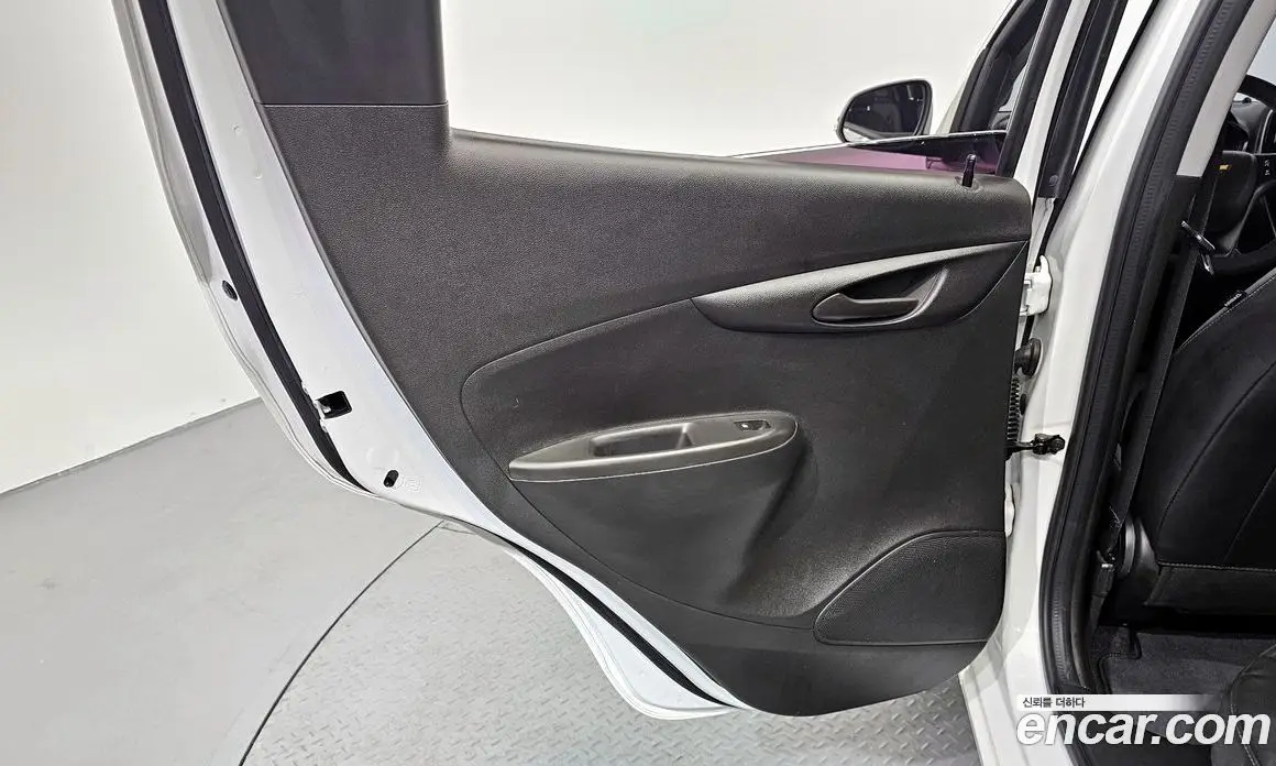 Chevrolet Spark 2020 1.0 автомат (гидро), фото 15