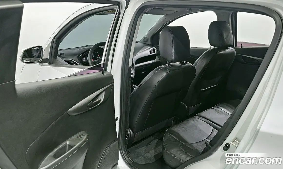 Chevrolet Spark 2020 1.0 автомат (гидро), фото 17