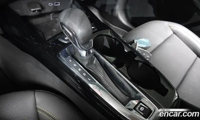 Chevrolet Trax 2023 1.2 автомат (гидро), миниатюра 12
