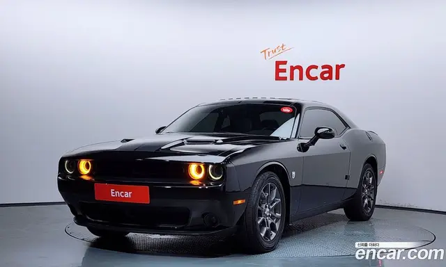 Dodge Challenger, 2018, 80 675 км Dodge Challenger, 2018, 80 675 км