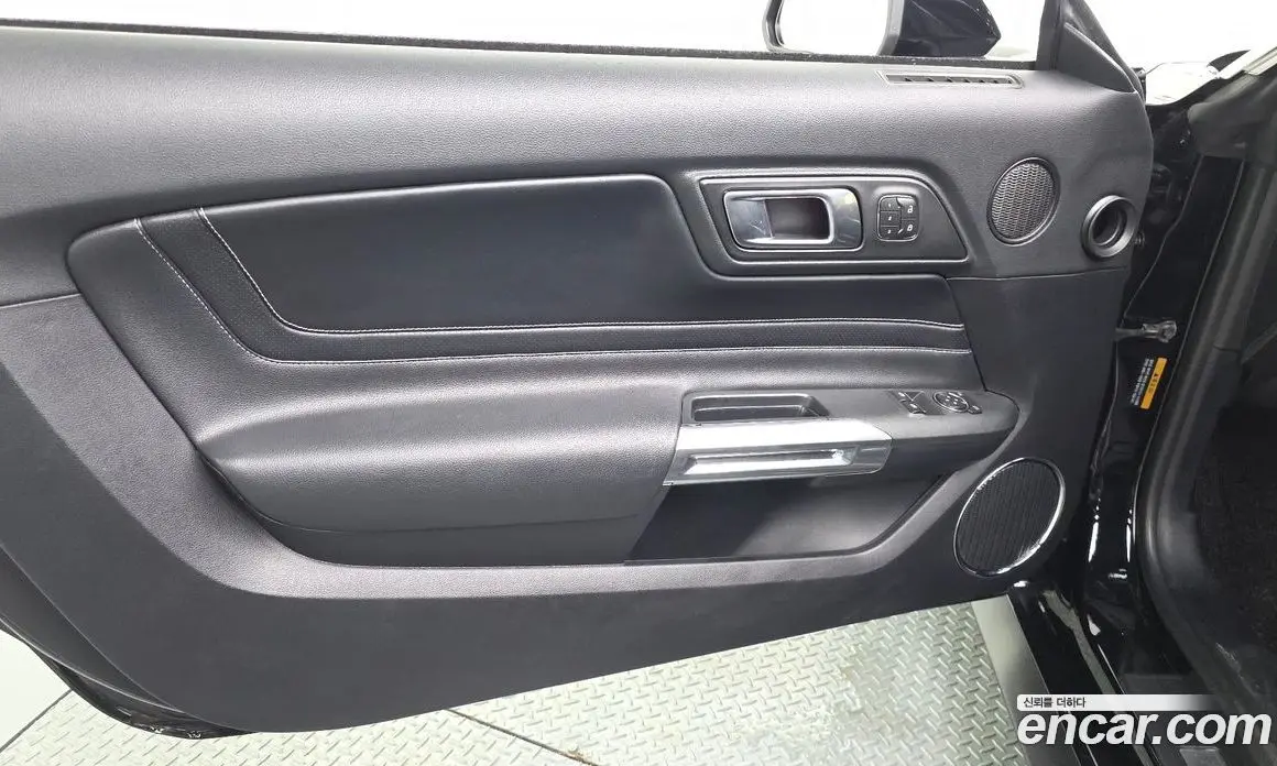 Ford Mustang 2018 5.0 автомат (гидро), фото 15 Ford Mustang 2018 5.0 автомат (гидро), фото 15