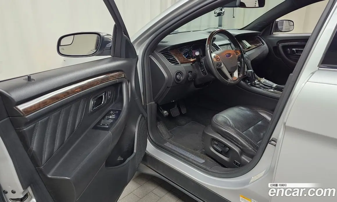 Ford Taurus 2013 2.0 автомат (гидро), фото 13 Ford Taurus 2013 2.0 автомат (гидро), фото 13