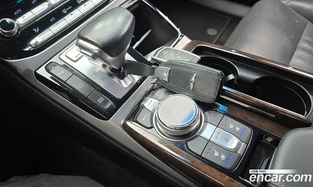 Genesis EQ900 2017 3.8 автомат (гидро), миниатюра 12