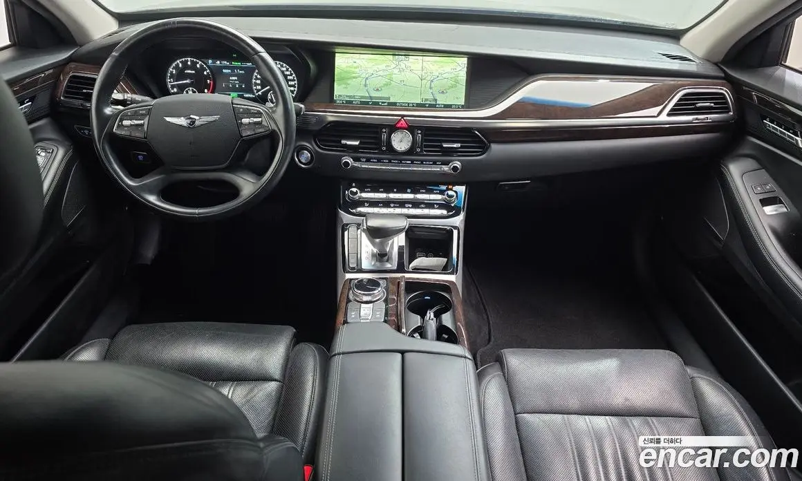 Genesis EQ900 2017 3.8 автомат (гидро), фото 10 Genesis EQ900 2017 3.8 автомат (гидро), фото 10