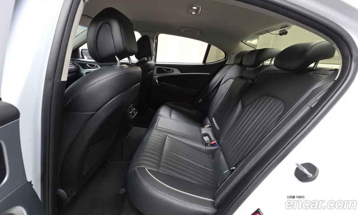 Genesis G70 2017 2.0 автомат (гидро), фото 16