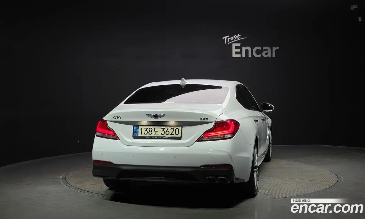 Genesis G70 2019 2.2 автомат (гидро), фото 3 Genesis G70 2019 2.2 автомат (гидро), фото 3