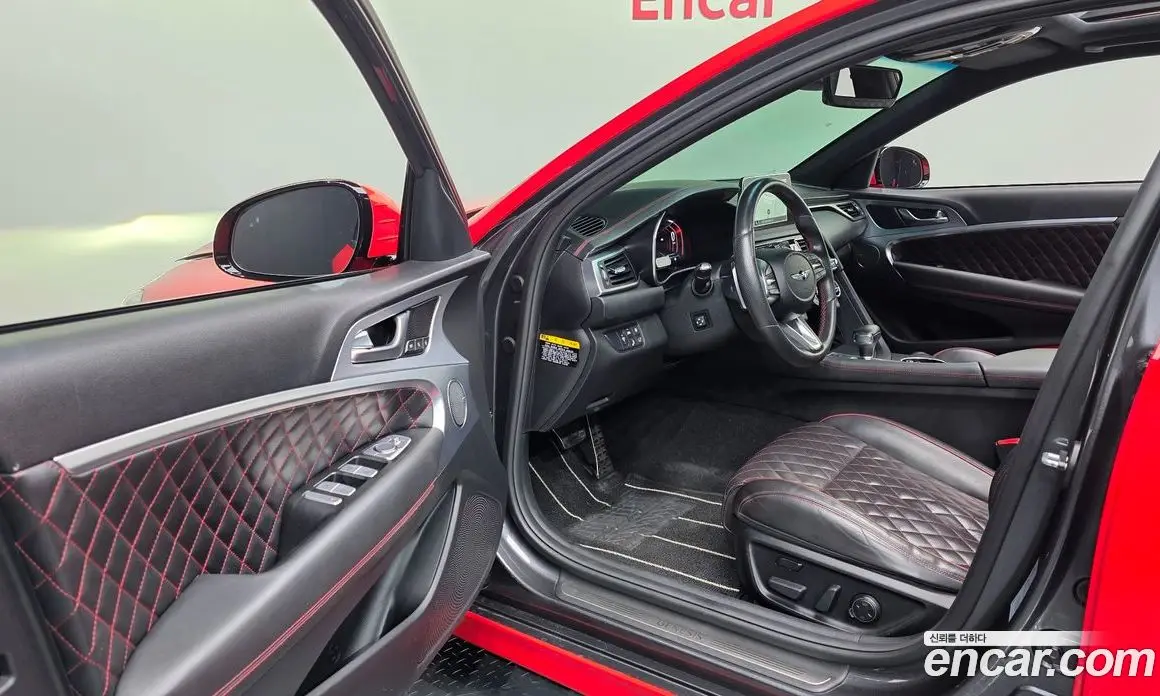 Genesis G70 2019 3.3 автомат (гидро), фото 12 Genesis G70 2019 3.3 автомат (гидро), фото 12