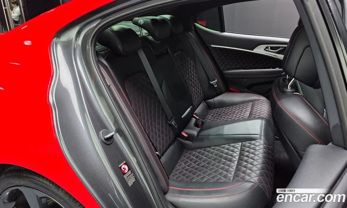 Genesis G70 2019 3.3 автомат (гидро), фото 16 Genesis G70 2019 3.3 автомат (гидро), фото 16
