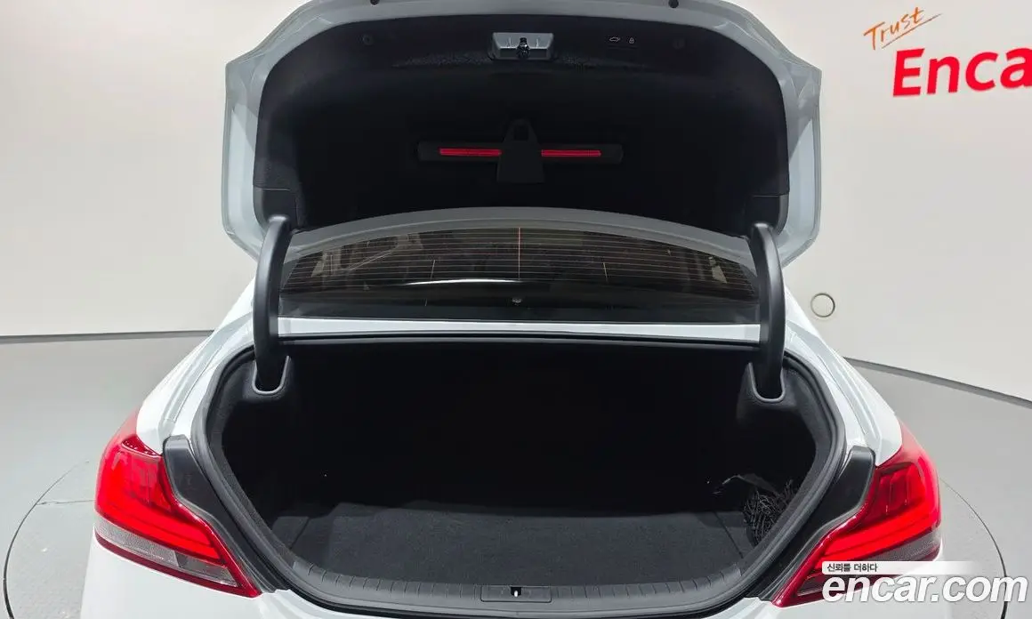 Genesis G70 2020 2.2 автомат (гидро), фото 20 Genesis G70 2020 2.2 автомат (гидро), фото 20