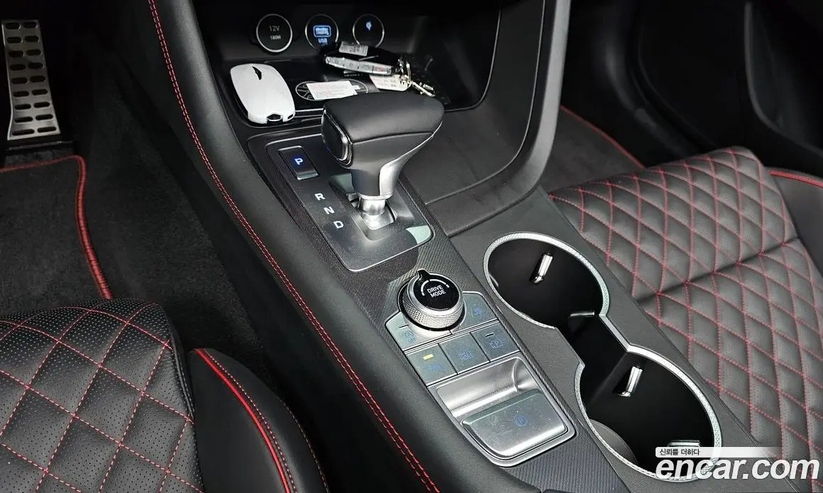 Genesis G70 2025 2.5 автомат (гидро), фото 12 Genesis G70 2025 2.5 автомат (гидро), фото 12