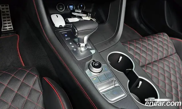 Genesis G70 2025 2.5 автомат (гидро), миниатюра 12