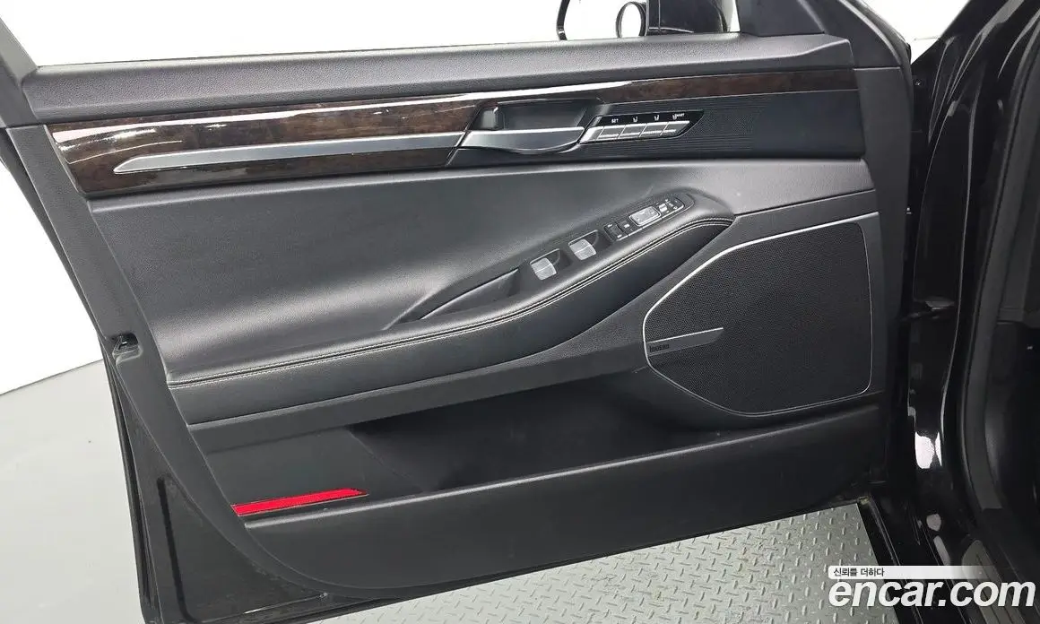 Genesis G90 2019 3.8 автомат (гидро), фото 14 Genesis G90 2019 3.8 автомат (гидро), фото 14