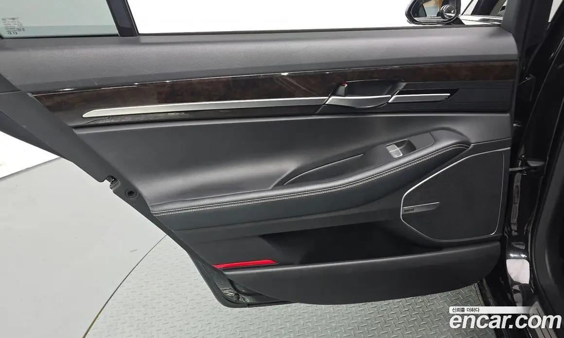 Genesis G90 2019 3.8 автомат (гидро), фото 15 Genesis G90 2019 3.8 автомат (гидро), фото 15