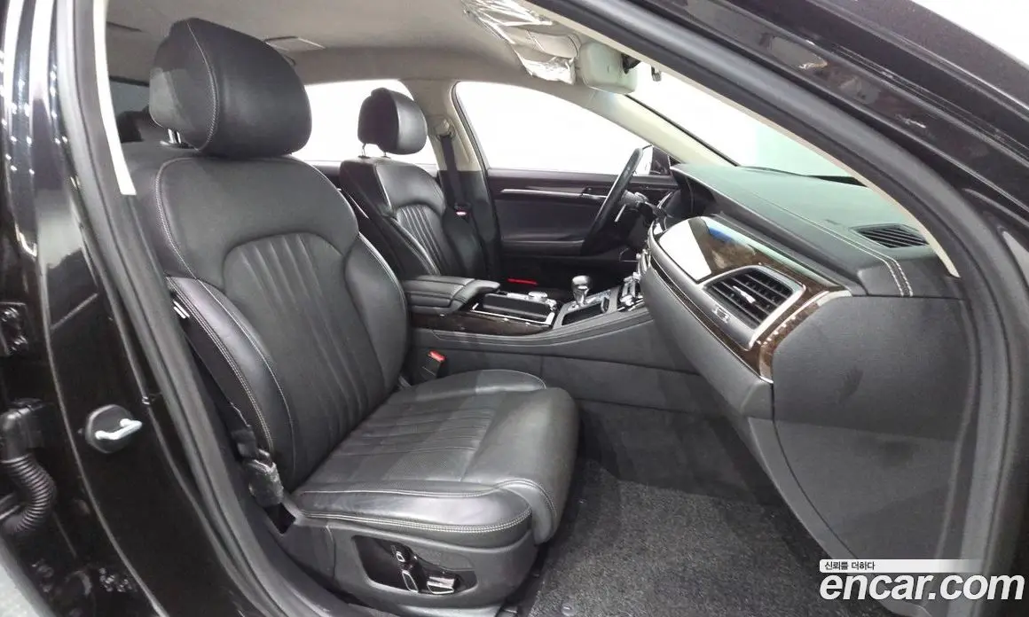 Genesis G90 2019 3.8 автомат (гидро), фото 17 Genesis G90 2019 3.8 автомат (гидро), фото 17