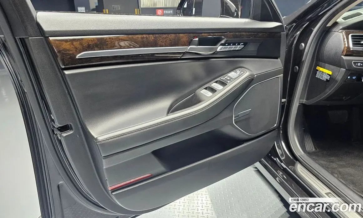Genesis G90 2019 3.8 автомат (гидро), фото 13 Genesis G90 2019 3.8 автомат (гидро), фото 13