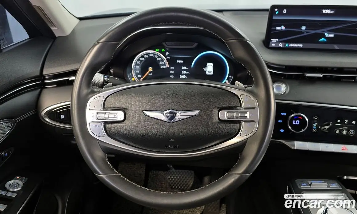 Genesis GV70 2021 2.5 автомат (гидро), фото 19 Genesis GV70 2021 2.5 автомат (гидро), фото 19