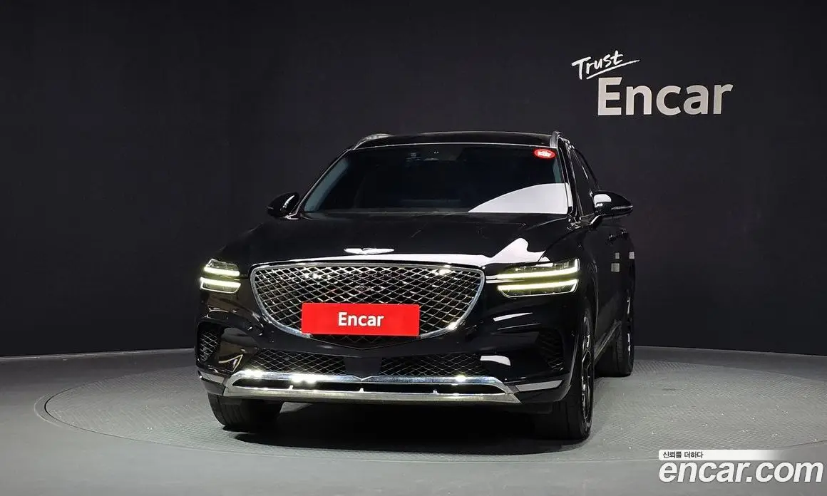 Genesis GV70 2021 2.5 автомат (гидро), фото 3 Genesis GV70 2021 2.5 автомат (гидро), фото 3