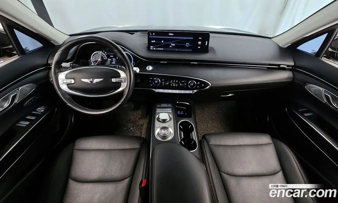 Genesis GV70 2021 2.5 автомат (гидро), фото 10 Genesis GV70 2021 2.5 автомат (гидро), фото 10