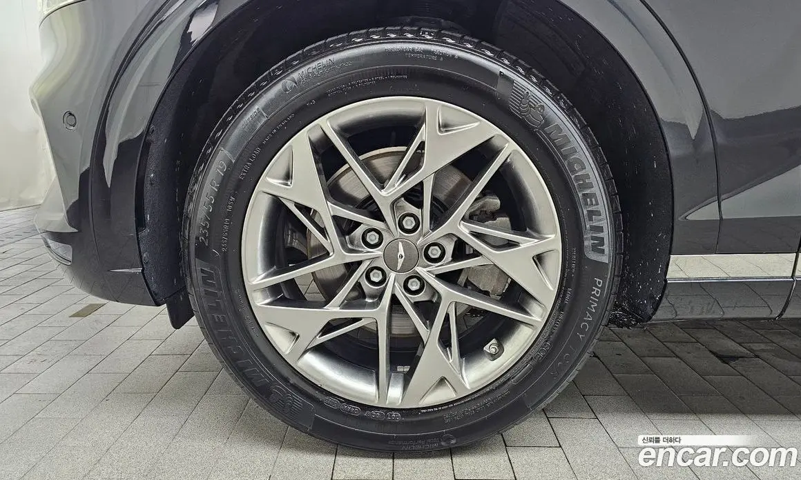 Genesis GV70 2021 2.5 автомат (гидро), фото 5 Genesis GV70 2021 2.5 автомат (гидро), фото 5