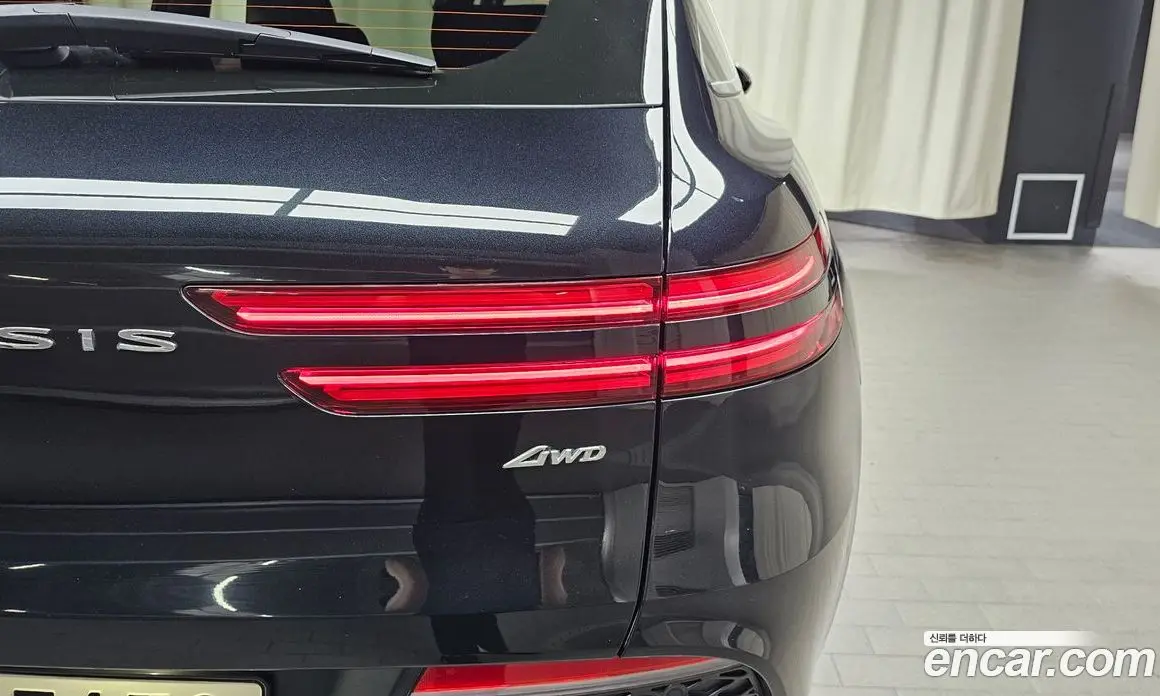 Genesis GV70 2021 2.5 автомат (гидро), фото 9 Genesis GV70 2021 2.5 автомат (гидро), фото 9