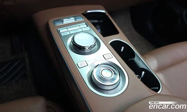 Genesis GV70 2022 2.5 автомат (гидро), миниатюра 12