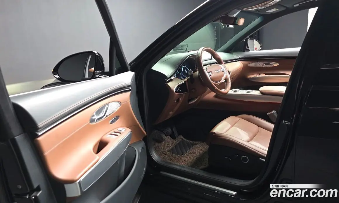 Genesis GV70 2022 2.5 автомат (гидро), фото 13 Genesis GV70 2022 2.5 автомат (гидро), фото 13
