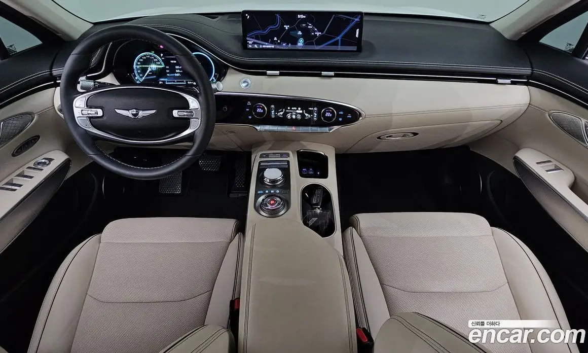 Genesis GV70 2023 2.5 автомат (гидро), фото 9 Genesis GV70 2023 2.5 автомат (гидро), фото 9