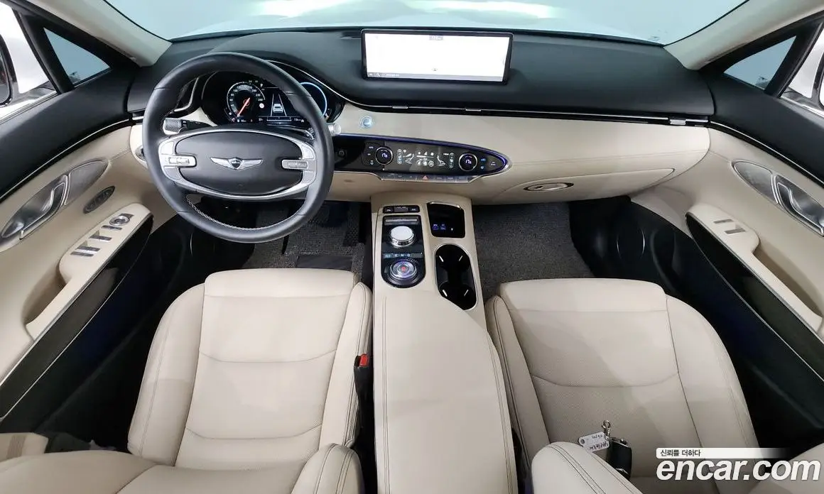 Genesis GV70 2024 2.5 автомат (гидро), фото 10 Genesis GV70 2024 2.5 автомат (гидро), фото 10