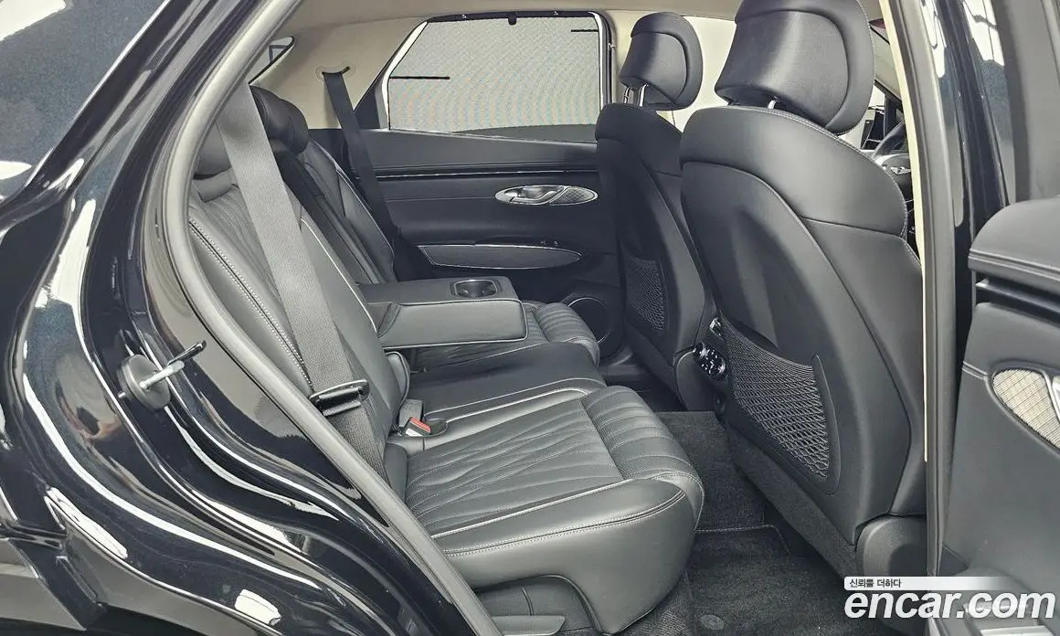 Genesis GV70 2024 3.5 автомат (гидро), фото 16