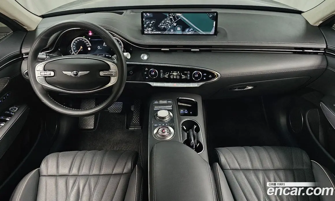 Genesis GV70 2024 3.5 автомат (гидро), фото 9