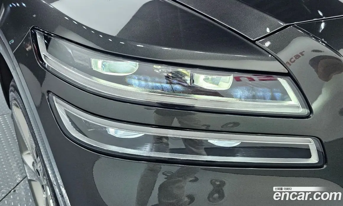 Genesis GV80 2023 3.5 автомат (гидро), фото 8 Genesis GV80 2023 3.5 автомат (гидро), фото 8