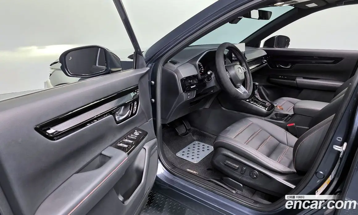 Honda CR-V 2023 2.0 автомат (гидро), фото 13