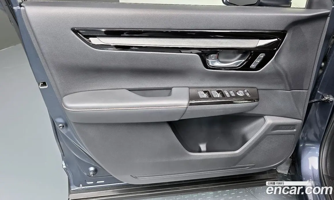Honda CR-V 2023 2.0 автомат (гидро), фото 14