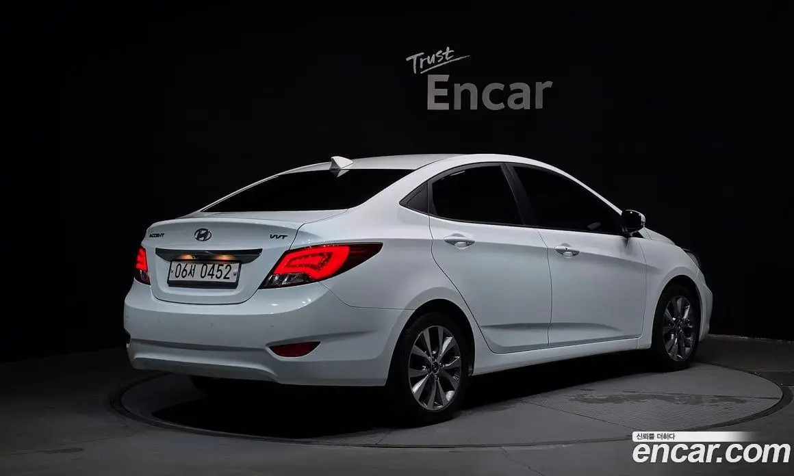 Hyundai Accent 2016 1.4 автомат (гидро), фото 2 Hyundai Accent 2016 1.4 автомат (гидро), фото 2