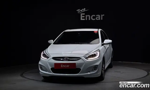 Hyundai Accent 2016 1.4 автомат (гидро), миниатюра 3 Hyundai Accent 2016 1.4 автомат (гидро), миниатюра 3